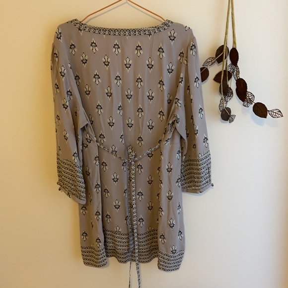 Grey tunic - Picture 5 of 6